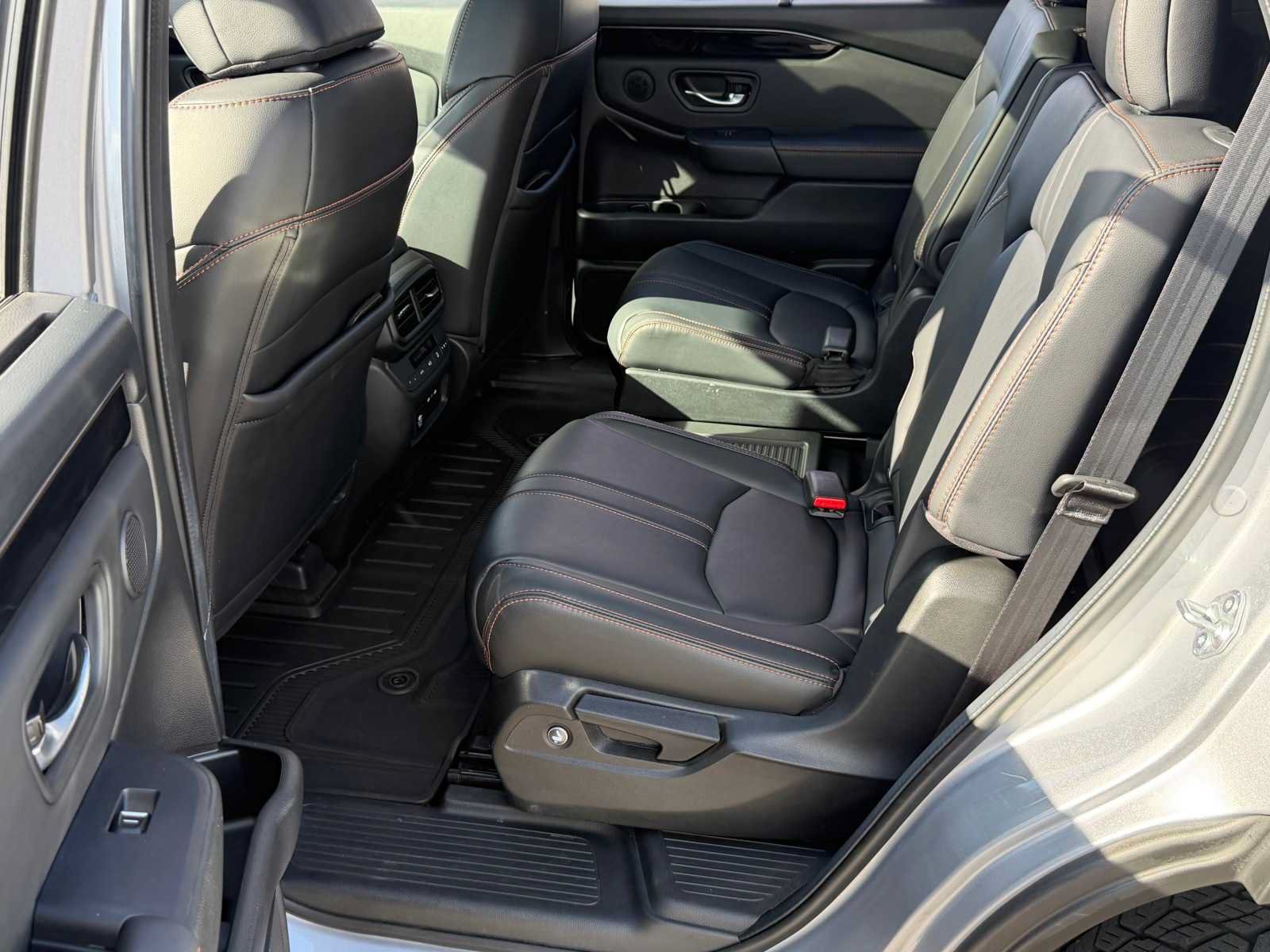 Used 2024 Honda Pilot TrailSport image 24