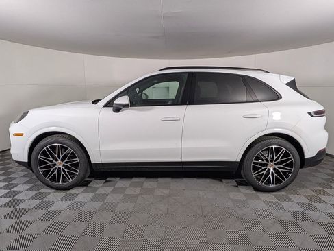 New 2026 Porsche Cayenne image 2