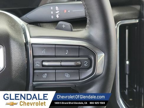 Certified 2025 GMC Yukon XL Denali AWD/4WD image 33