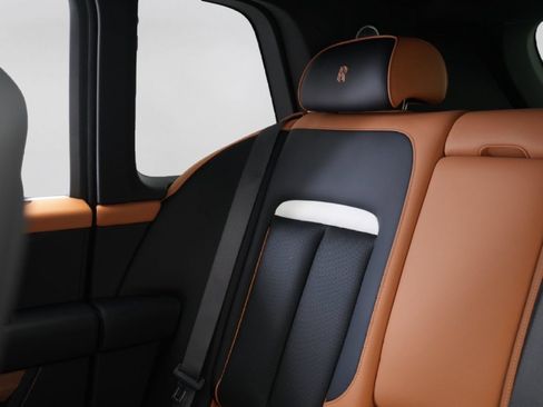 New 2026 Rolls-Royce Cullinan AWD/4WD image 20