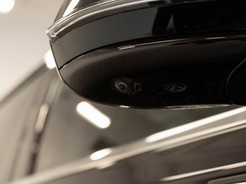 Used 2023 Lincoln Aviator Reserve w/ Equipment Group 201A image 9