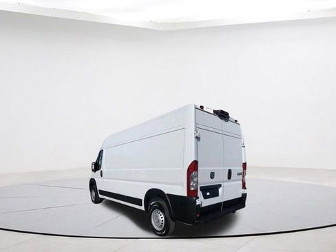 New 2024 RAM ProMaster 2500 w/ Safety Group FWD image 3