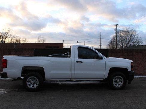 Used 2014 Chevrolet Silverado 1500 W/T w/ Trailering Package image 5