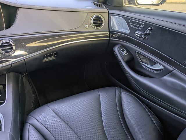 Used 2020 Mercedes-Benz S 450 Sedan image 16