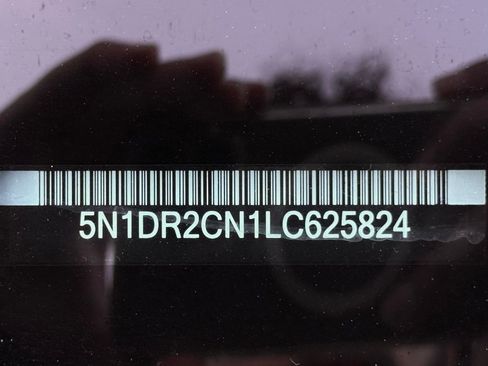 Used 2020 Nissan Pathfinder SL image 69