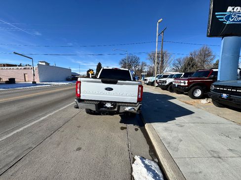 Used 2024 Ford F250 XLT image 6