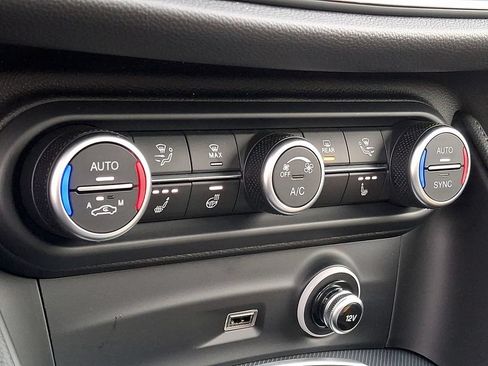 New 2026 Alfa Romeo Stelvio Sprint AWD/4WD image 11
