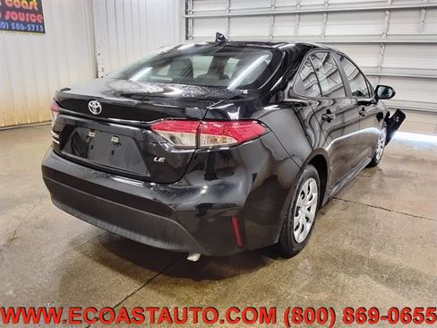 Used 2026 Toyota Corolla LE FWD image 3