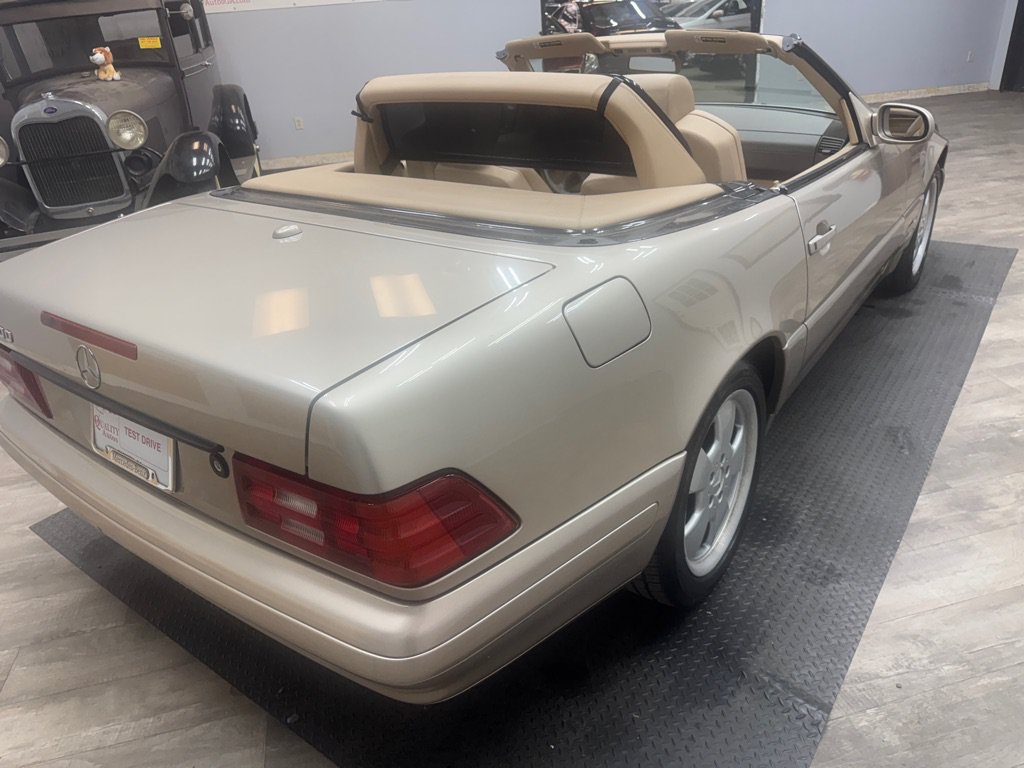 Used 2000 Mercedes-Benz SL 500 image 9