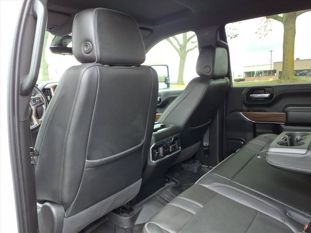 Used 2023 Chevrolet Silverado 2500 High Country w/ Z71 Off-Road Package AWD/4WD image 27