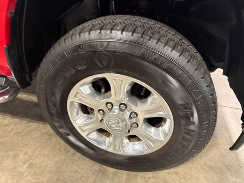 Used 2026 RAM 2500 Big Horn AWD/4WD image 4