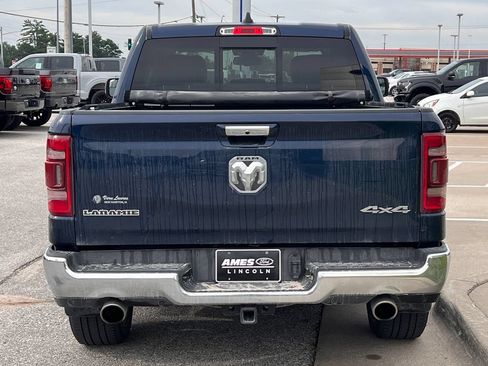 Used 2019 RAM 1500 Laramie AWD/4WD image 5