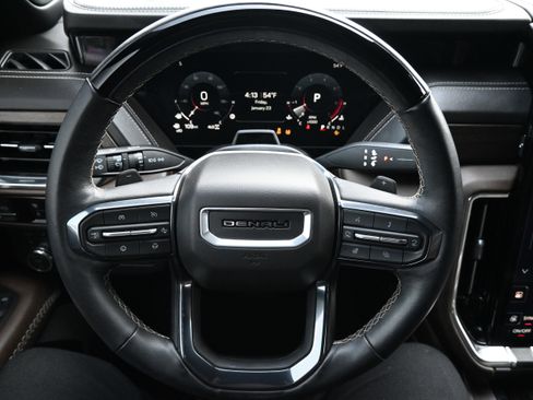 Used 2025 GMC Yukon Denali Ultimate image 21