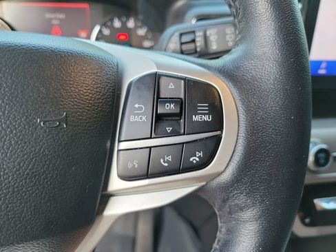 Used 2023 Ford Explorer XLT w/ Equipment Group 202A RWD image 22