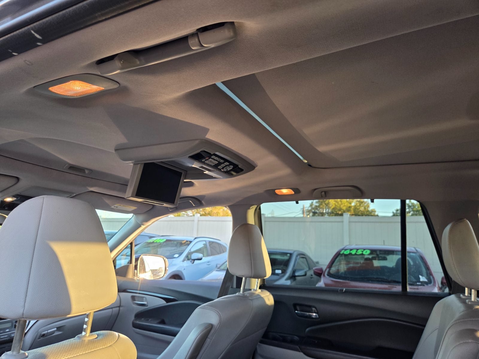 Used 2017 Honda Pilot Elite image 18