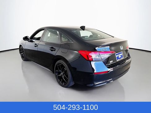 Used 2024 Honda Civic Sport image 9