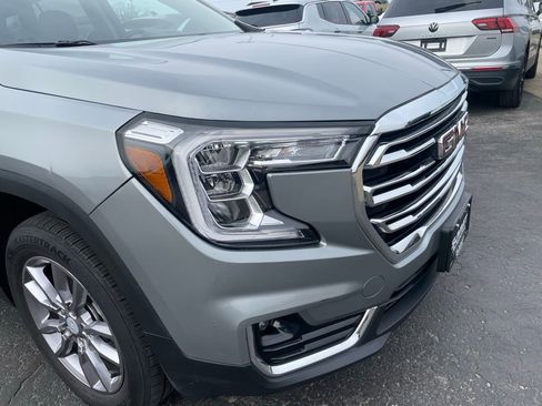 Used 2023 GMC Terrain SLT AWD/4WD image 26