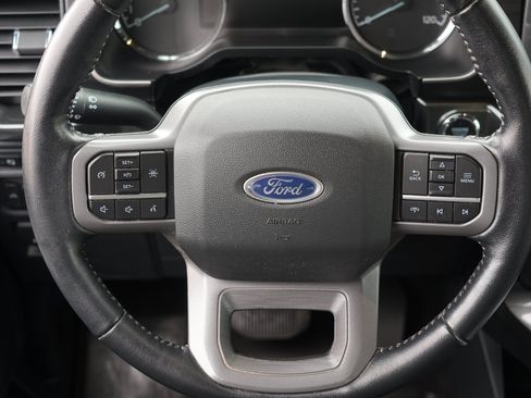 Used 2022 Ford F150 XLT w/ Equipment Group 302A High AWD/4WD image 28