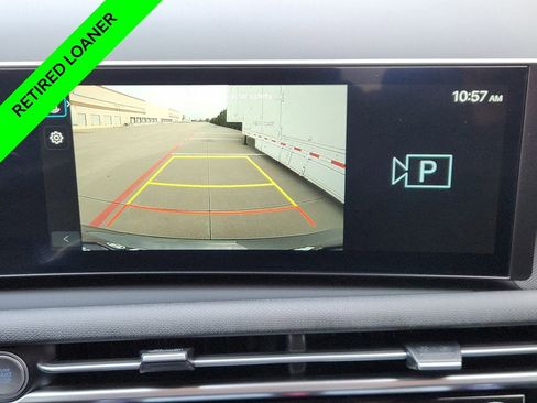 New 2025 Hyundai Tucson SEL image 16