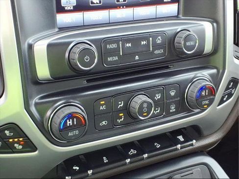 Used 2015 GMC Sierra 2500 SLT w/ Suspension Package, Off-Road image 14