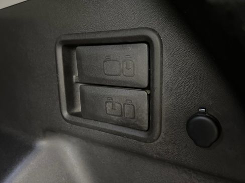 Used 2019 GMC Terrain SLT w/ Preferred Package image 34