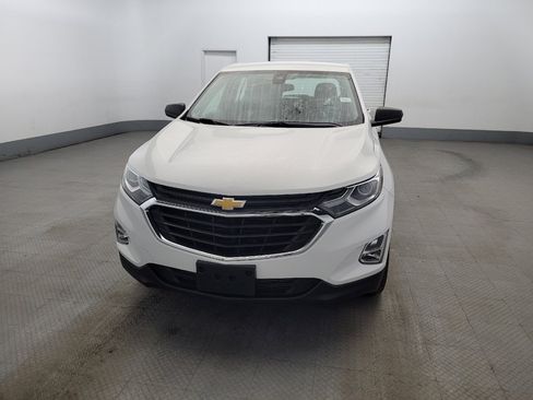 Used 2021 Chevrolet Equinox LS AWD/4WD image 15