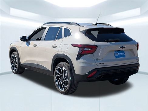 New 2026 Chevrolet Trax RS w/ Driver Confidence Package image 4