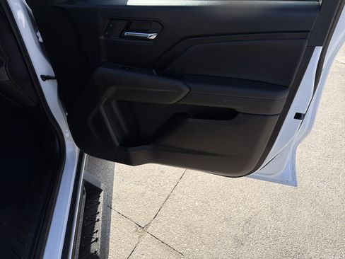 Used 2023 Chevrolet Colorado LT w/ LT Convenience Package image 15