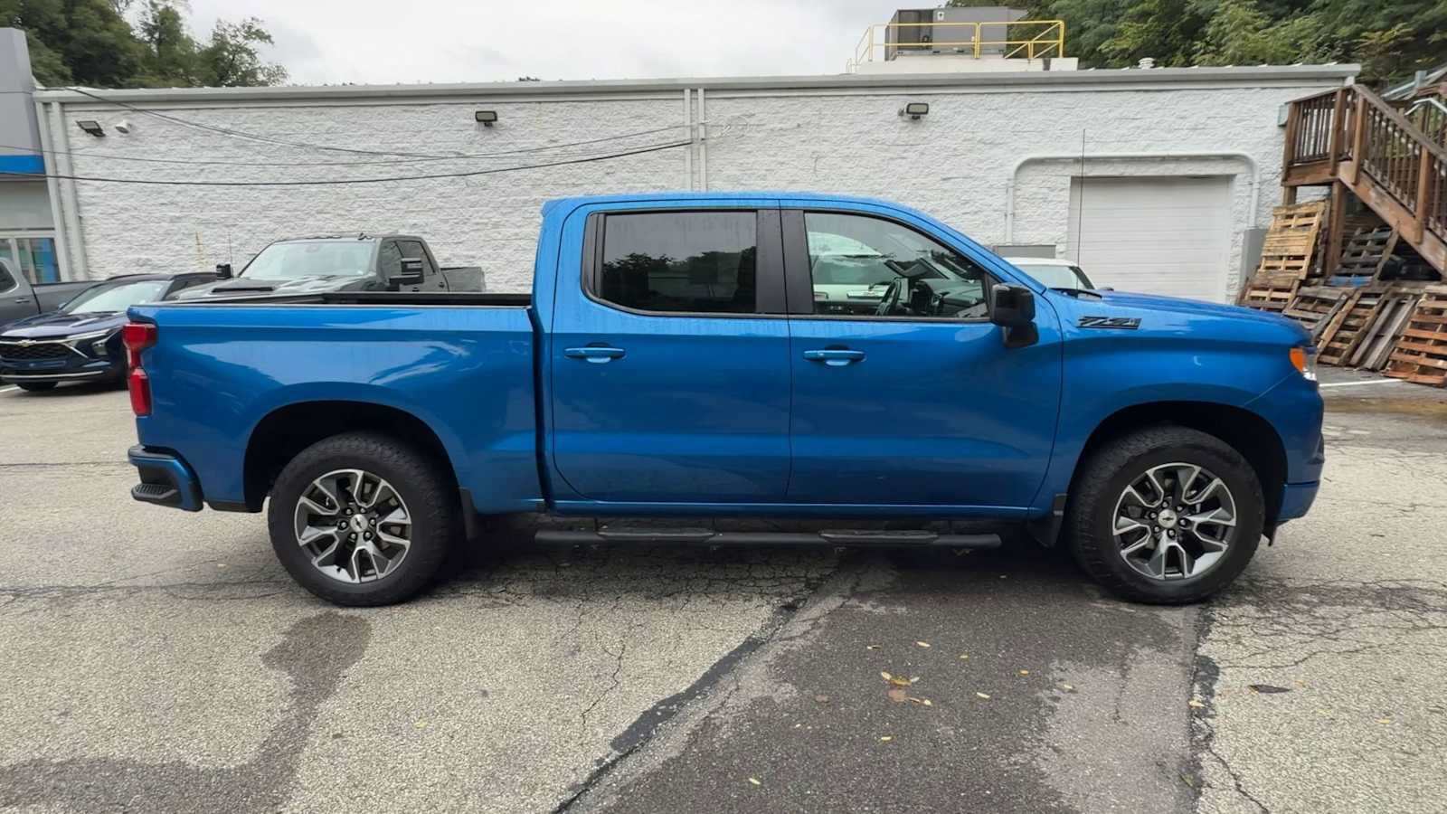 Certified 2023 Chevrolet Silverado 1500 RST AWD/4WD image 12