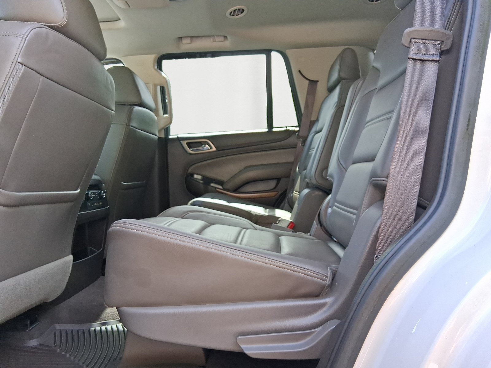 Used 2020 GMC Yukon Denali w/ Denali Premium Package AWD/4WD image 7