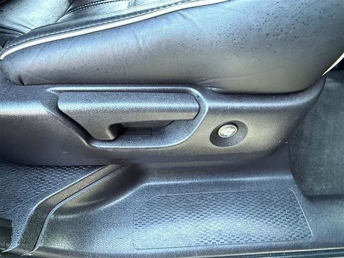 Used 2017 Acura MDX SH-AWD image 25