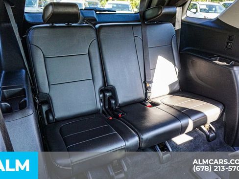Used 2021 Chevrolet Traverse RS w/ LPO, Floor Liner Package image 24
