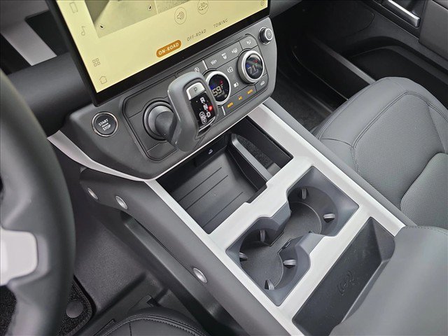 New 2026 Land Rover Defender 110 S AWD/4WD image 23