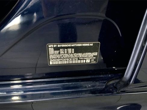 Used 2023 BMW 330e w/ Premium Package image 31