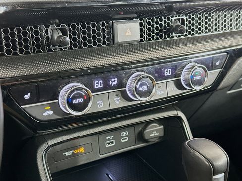 Used 2025 Honda CR-V EX-L image 23