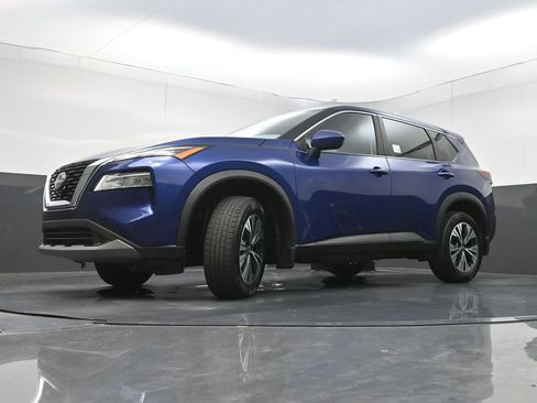 Used 2023 Nissan Rogue SV FWD image 24