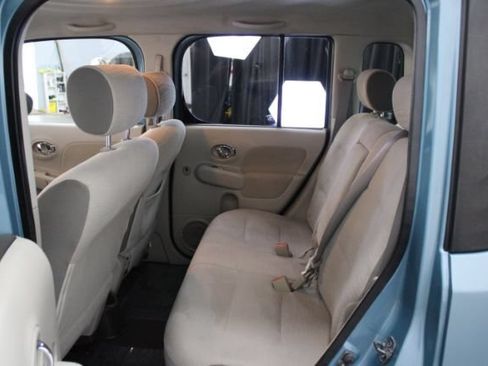 Used 2009 Nissan Cube 1.8 S w/ Interior Designer Pkg FWD image 18