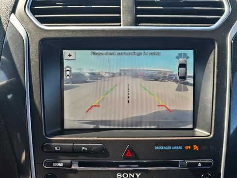 Used 2018 Ford Explorer Sport w/ Equipment Group 401A AWD/4WD image 10