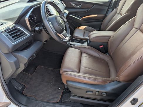 Certified 2024 Subaru Ascent Touring AWD/4WD image 10