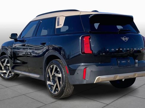 Used 2025 MINI Cooper Countryman S w/ Comfort Package Max image 12