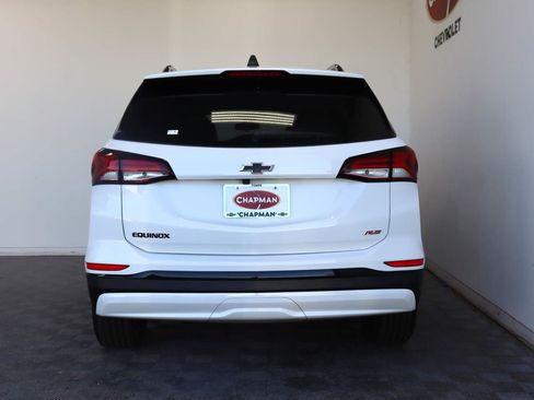 Certified 2024 Chevrolet Equinox RS FWD image 6