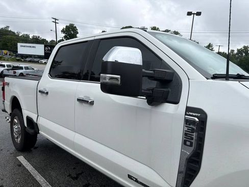Used 2025 Ford F350 Lariat w/ Lariat Ultimate Package AWD/4WD image 6