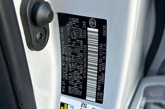 Used 2024 Toyota Camry SE FWD image 31