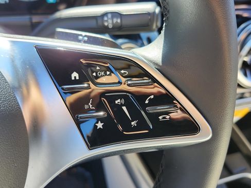 Used 2026 Mercedes-Benz GLA 250 image 10