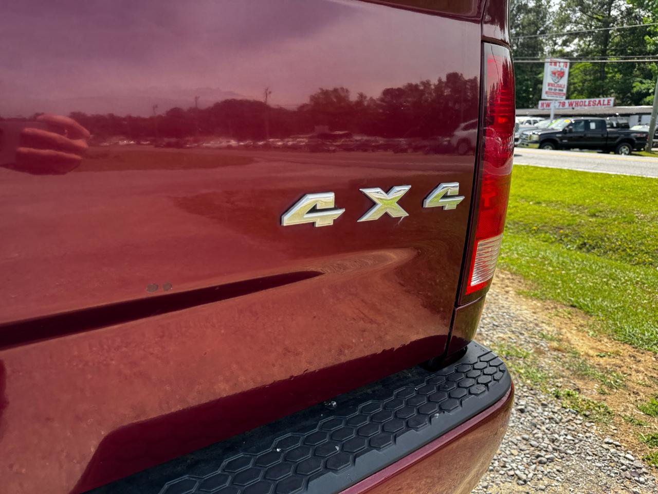 Used 2018 RAM 1500 Express w/ Express Value Package AWD/4WD image 15