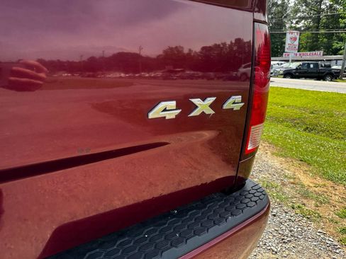 Used 2018 RAM 1500 Express w/ Express Value Package AWD/4WD image 15