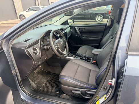 Used 2019 Toyota Corolla SE image 9