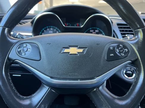 Used 2018 Chevrolet Impala Premier FWD image 26