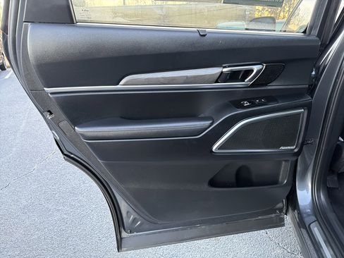 Used 2023 Kia Telluride SX Prestige X-Line image 23