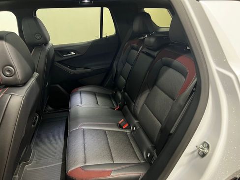 New 2026 Chevrolet Equinox RS w/ Convenience Package III AWD/4WD image 34